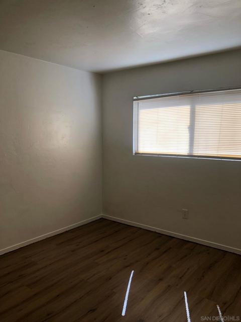 1219 Linalda Dr, El Cajon CA: https://media.crmls.org/mediaz/0ce222fd-d07f-4c02-84f3-f54004b06c2b.jpg