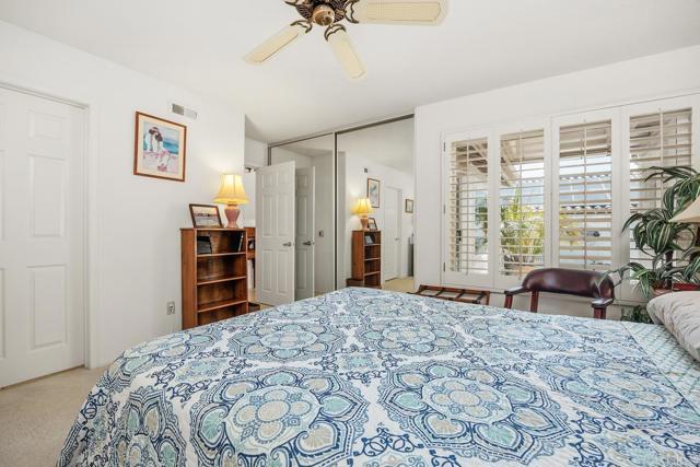 5015 Alicante Way, Oceanside CA: https://media.crmls.org/mediaz/0ce26bd8-d3f7-4c93-9573-aa7a7840382d.jpg