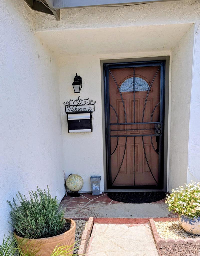 8748 Longwood Street - photo 9