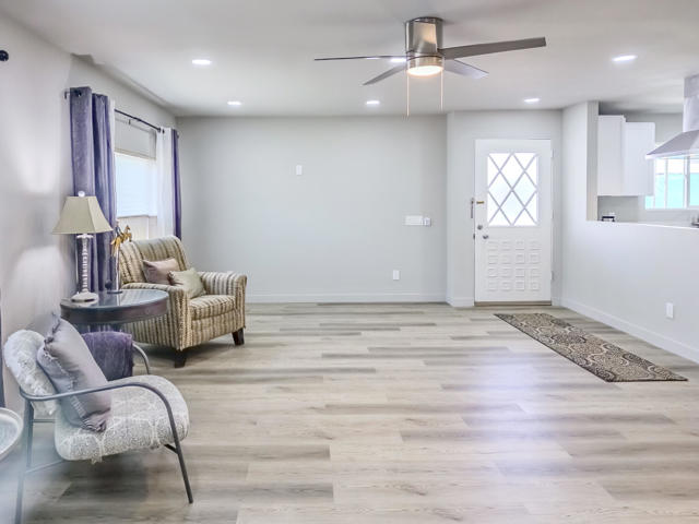 88 Dunes Circle, Cathedral City CA: https://media.crmls.org/mediaz/0ce43ef0-a5f3-4ec3-969f-29637bb8b467.jpg