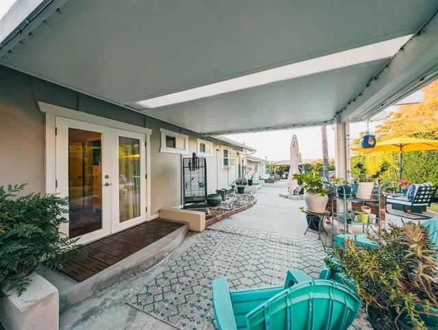 8635 La Butte Lane, Santee CA: https://media.crmls.org/mediaz/0ce4e78a-8f7c-4b6a-8bed-841153274fbb.jpg