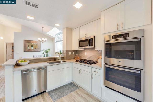 1320 Strawberry Court, Danville CA: https://media.crmls.org/mediaz/0ce67f6d-a395-4c52-8ef4-48b82877947b.jpg