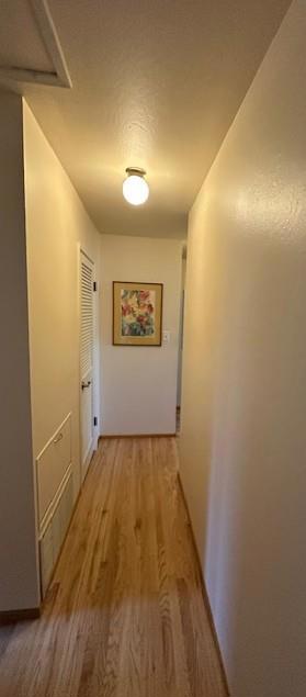 525 Wellington Drive, San Carlos CA: https://media.crmls.org/mediaz/0ce74a22-84b1-495d-8831-5c1202adcc57.jpg