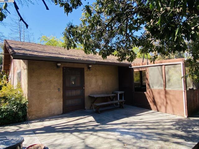 7705 Orford Rd, Stockton CA: https://media.crmls.org/mediaz/0ce8180a-a668-4ef3-9e1e-d84dff9b0cd2.jpg