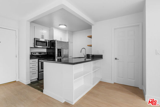 7740 Redlands Street, M1077 photo 6