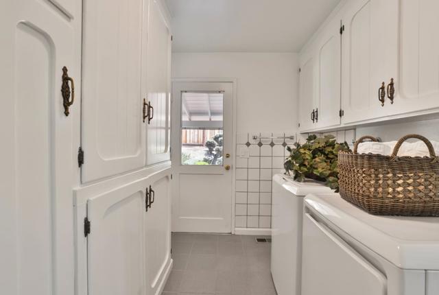 136 Gordon Avenue, San Jose CA: https://media.crmls.org/mediaz/0ce9237c-6331-41fc-b36e-fb48644f140d.jpg