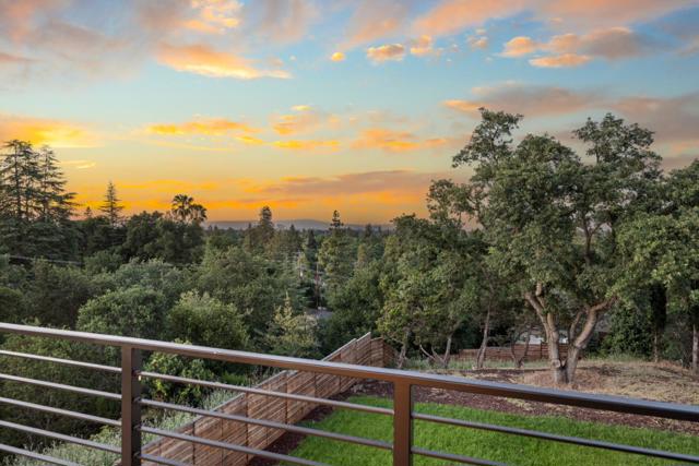 1127 Hillslope Place, Los Altos CA: https://media.crmls.org/mediaz/0ce9928b-26ce-4b6a-88f8-944cbfcd4c60.jpg