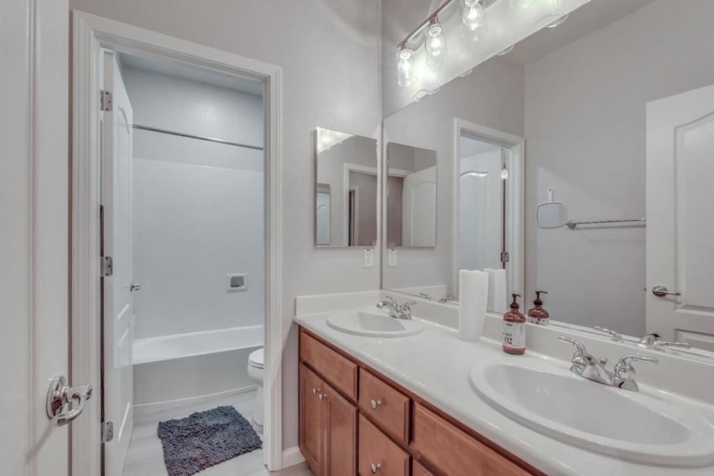 0Cea36C6 5Eb1 449B A935 31Cd1Cf5D4C9 310 Ashlee Avenue, Tracy, Ca 95391 &Lt;Span Style='BackgroundColor:transparent;Padding:0Px;'&Gt; &Lt;Small&Gt; &Lt;I&Gt; &Lt;/I&Gt; &Lt;/Small&Gt;&Lt;/Span&Gt;