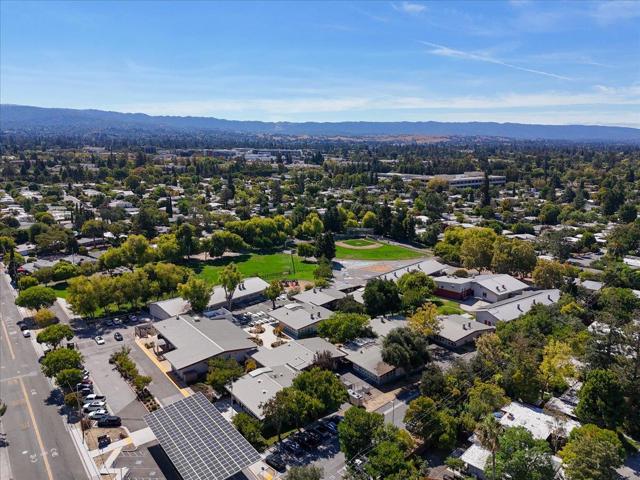 2211 Rock Street, Mountain View CA: https://media.crmls.org/mediaz/0ceb4356-86d1-4f74-9e8e-958c11e9824d.jpg