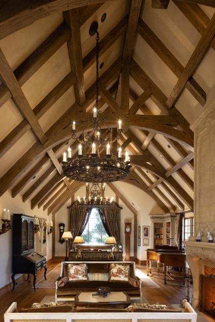 2 La Pradera Lane, Carmel CA: https://media.crmls.org/mediaz/0cec652d-5b62-46c2-bb7e-1fb2ecb514e9.jpg