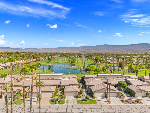 76064 Honeysuckle Drive, Palm Desert, CA 92211