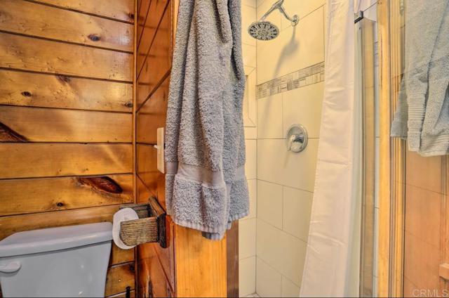 Detail Gallery Image 12 of 26 For 39112 Starview, Big Bear Lake,  CA 92315 - 3 Beds | 1/1 Baths