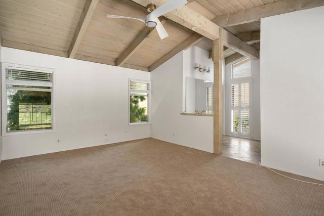 2544 Navarra Rd, Carlsbad CA: https://media.crmls.org/mediaz/0ced7400-8ea9-47c2-b9f5-c782ad75da65.jpg