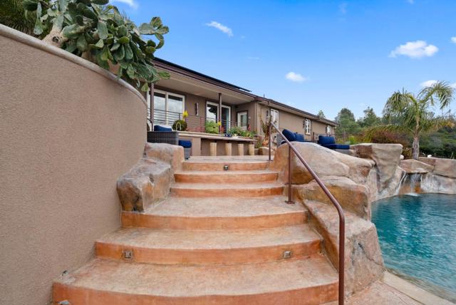 1061 Summit Road, Watsonville CA: https://media.crmls.org/mediaz/0cee2771-d431-42a5-a0fc-a1402156064e.jpg