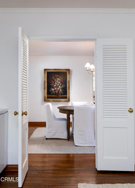 2440 Coniston Place, San Marino CA: https://media.crmls.org/mediaz/0cee5b03-87eb-4c97-b7de-fc2b45fe6c1e.jpg