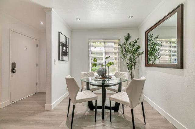 264 N Whisman Road, Mountain View CA: https://media.crmls.org/mediaz/0cee647c-ee57-403c-ad94-0479a6045e4d.jpg
