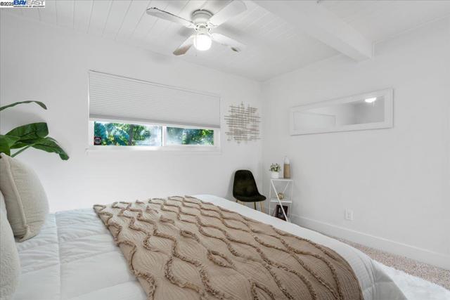 2082 Overhill Rd, Concord CA: https://media.crmls.org/mediaz/0cef267a-3139-4476-8eff-3e677f037178.jpg
