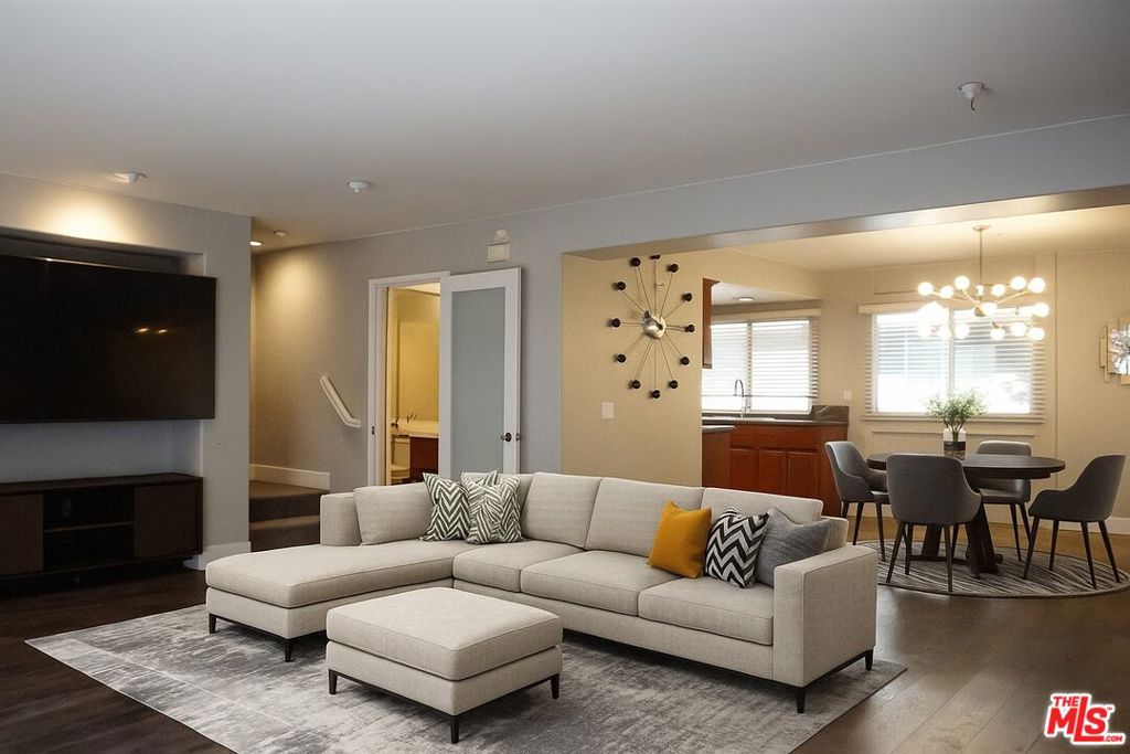 1701 N Fair Oaks Avenue #104