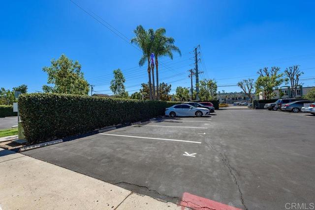 Image 16 of 17 For 391 Emerald Avenue  12