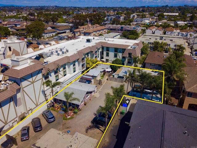 Image 15 of 20 For 3056 Carlsbad Boulevard