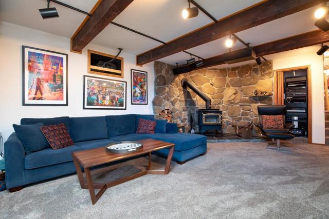 350 Aurora Road, Soquel CA: https://media.crmls.org/mediaz/0cf4a59c-e2e6-431e-aa30-41ae3a207c20.jpg