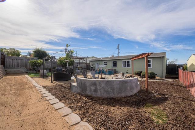 2080 Buchanan Street, Seaside CA: https://media.crmls.org/mediaz/0cf580bd-507e-4b4b-86d3-428a0a4ef771.jpg