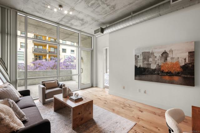 1025 Island Ave, San Diego CA: https://media.crmls.org/mediaz/0cf674f4-5d5f-4cb6-a43f-9eac55abb5fc.jpg