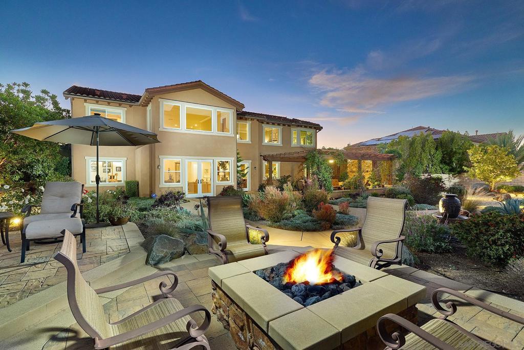 15792 Via Santa Pradera