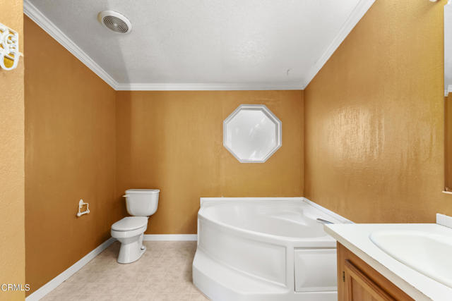 Detail Gallery Image 9 of 26 For 10155 Peppermint Circle Cir #90,  Jamestown,  CA 95327 - 4 Beds | 2 Baths