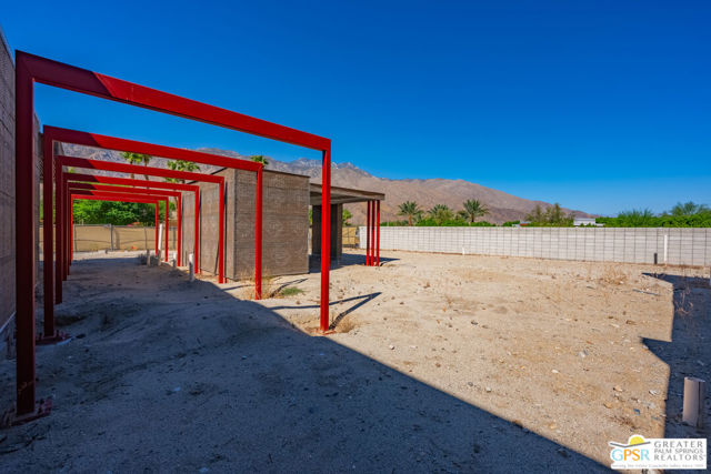3172 E Bogert Trail, Palm Springs, CA 92264