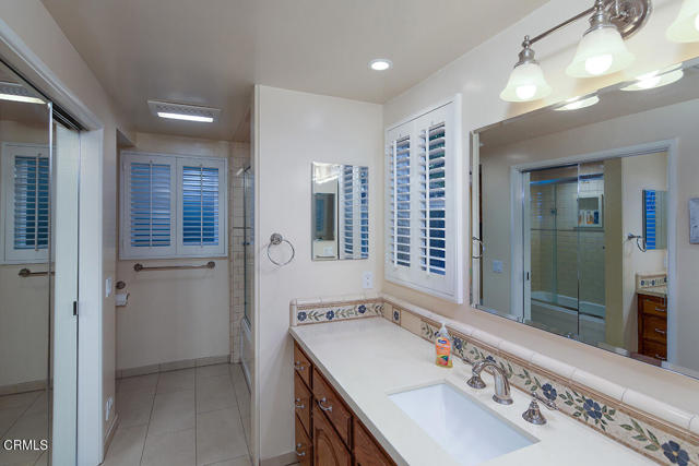 Detail Gallery Image 33 of 36 For 3727 Beechglen Dr, La Crescenta,  CA 91214 - 3 Beds | 2 Baths