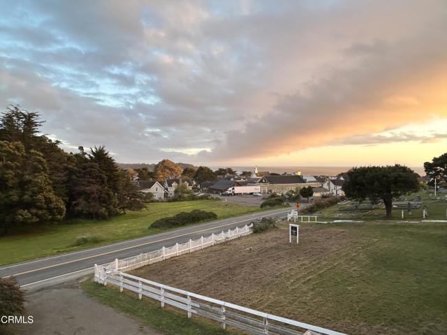 Detail Gallery Image 21 of 62 For 44920 Little Lake Rd, Mendocino,  CA 95460 - 4 Beds | 3 Baths