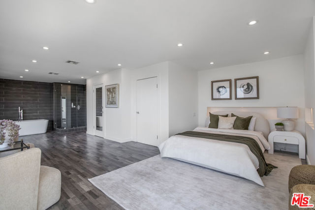 8506 Magnolia Drive, Los Angeles CA: https://media.crmls.org/mediaz/0cfae6f0-8953-4068-8241-1bf5e735f59a.jpg