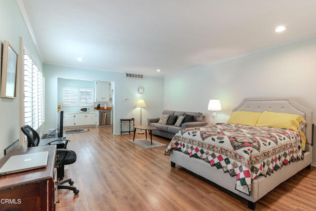 Detail Gallery Image 3 of 13 For 395 S Oakland Ave #106,  Pasadena,  CA 91101 - 0 Beds | 1 Baths