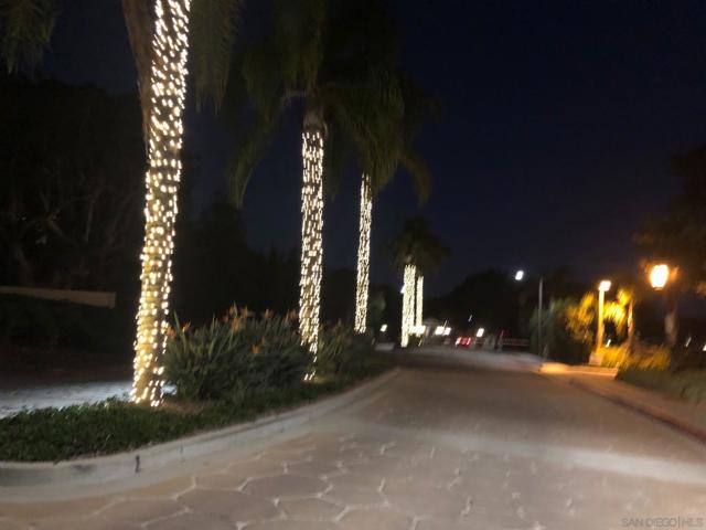 6645 Caminito Scioto, La Jolla CA: https://media.crmls.org/mediaz/0cfbf57f-9873-41b1-b4a8-2790f2f8c85f.jpg