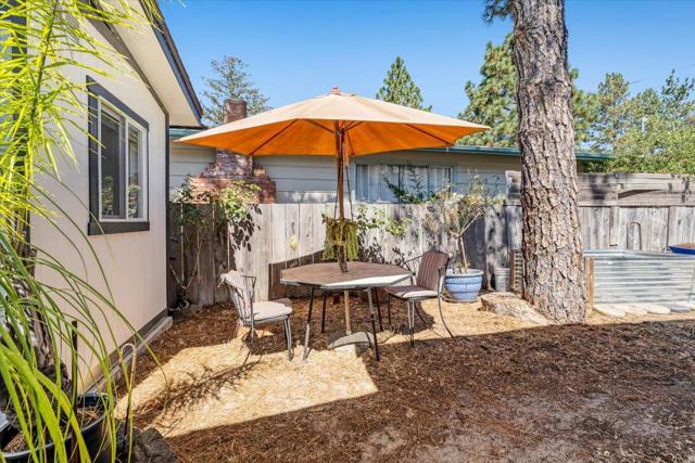 185 Woodston Way, Ben Lomond CA: https://media.crmls.org/mediaz/0cfc37ad-6d62-4285-9936-9b023a4de8ab.jpg