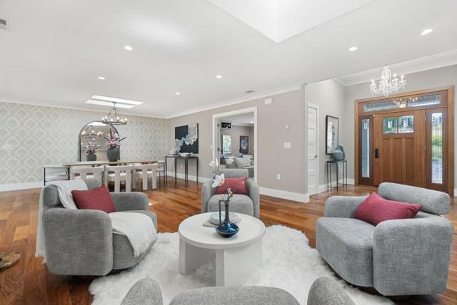 1271 Petersen Court, Los Altos CA: https://media.crmls.org/mediaz/0cfc4af1-b8f7-4532-821c-0de8425850ae.jpg