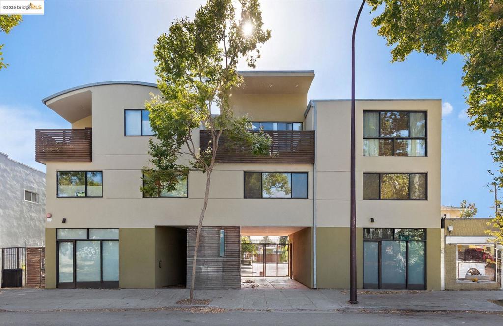 1406 San Pablo Ave #A