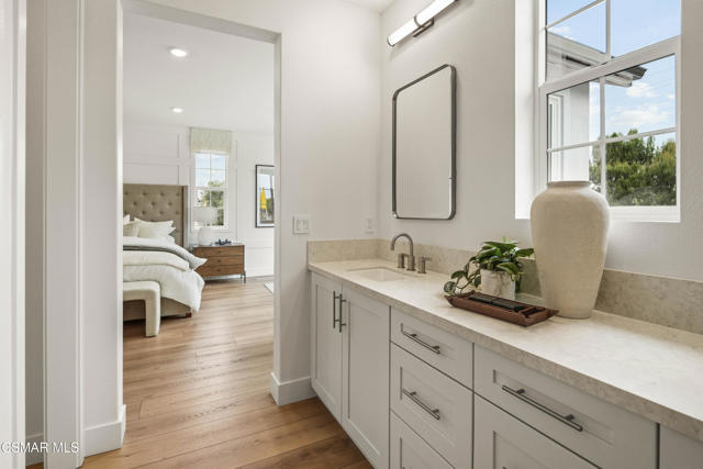 4833 E Beltramo Ranch Road, Moorpark CA: https://media.crmls.org/mediaz/0cfd5267-8aa7-478f-a5ee-8afec48c6803.jpg