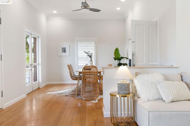 2333 Leimert Blvd, Oakland CA: https://media.crmls.org/mediaz/0cfd886a-5ba8-4421-8f14-37b92b812028.jpg