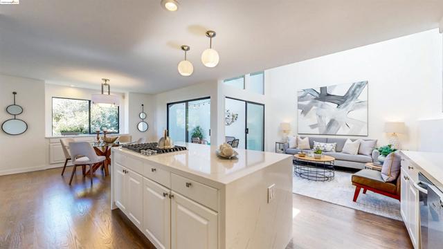 Image 13 of 42 For 1 Clipper Hill