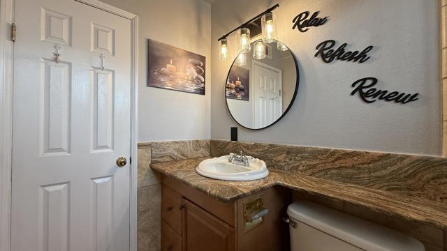 43700 Buena Circle, Palm Desert, CA 92260