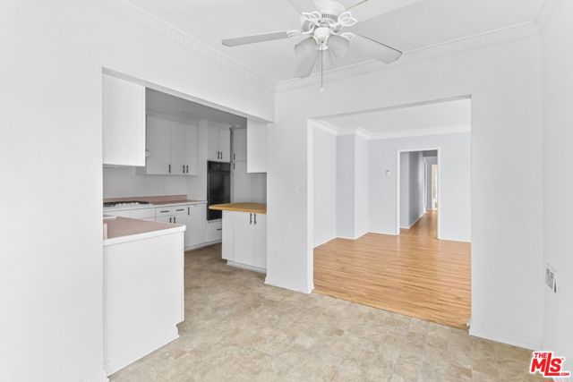 2652 Stoner Avenue, Los Angeles CA: https://media.crmls.org/mediaz/0cff055f-c7a9-43c6-80f5-c6bf5280595c.jpg