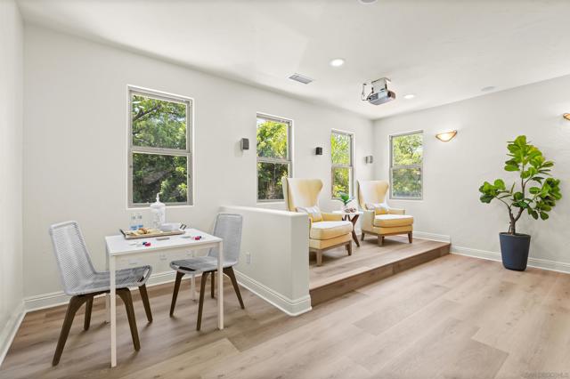 101 Lion Circle, Chula Vista CA: https://media.crmls.org/mediaz/0cff9da6-48ea-473e-a8fa-6be305e0420e.jpg