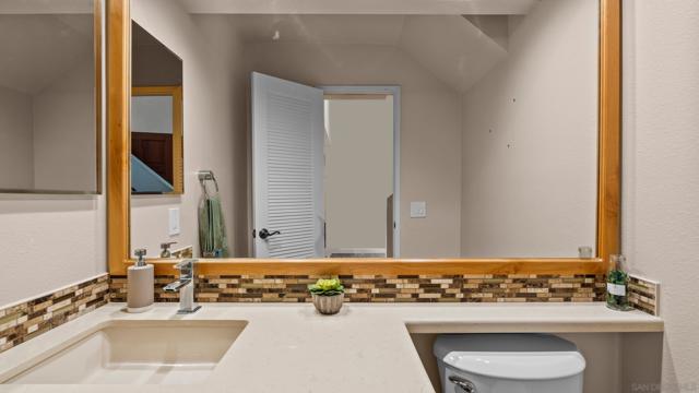 4621 Villas Court, Bonita CA: https://media.crmls.org/mediaz/0cffbe67-fcfb-44c9-a251-76bf5f4b3328.jpg