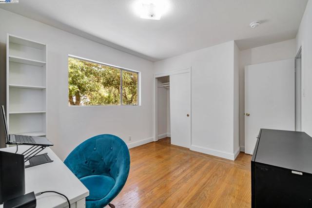 126 Kilkare Rd, Sunol CA: https://media.crmls.org/mediaz/0d002e08-17b6-4aac-ad1e-a2a6ccf61ffd.jpg