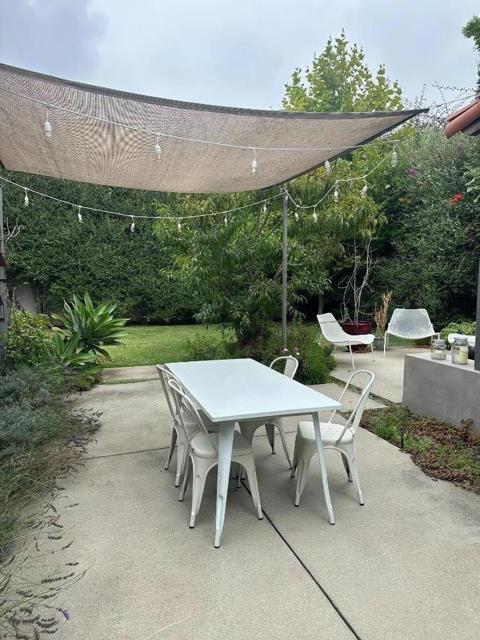 3860 Minerva Avenue, Los Angeles CA: https://media.crmls.org/mediaz/0d00626c-9ae4-4c86-87fb-e029383e0978.jpg
