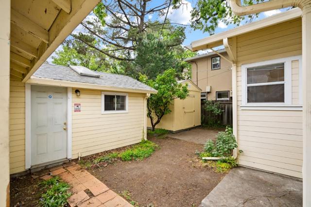 30 Clinton Street, Redwood City CA: https://media.crmls.org/mediaz/0d0082ca-938f-4a2b-a3d3-ef60862b9689.jpg