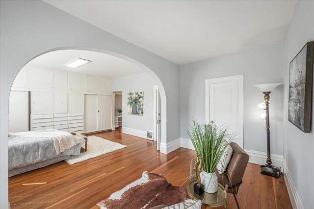 Image 23 of 43 For 371 16th Avenue