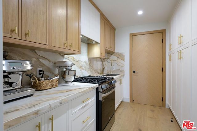 1250 Bel Air Drive, Santa Barbara CA: https://media.crmls.org/mediaz/0d02192f-7def-4f00-9748-403c000ccf14.jpg